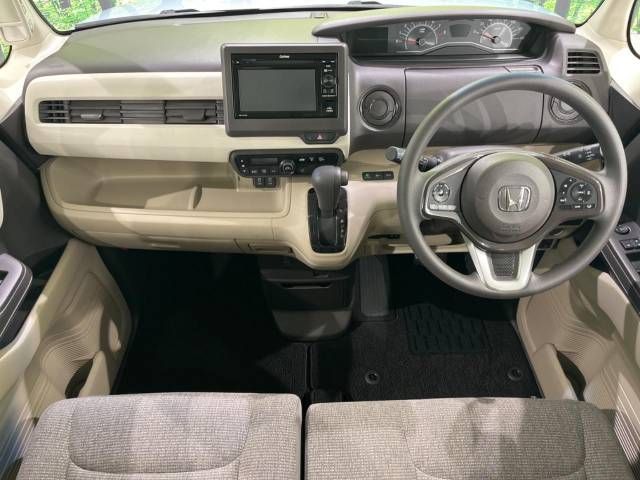 Honda N BOX 2018-02 194141-1