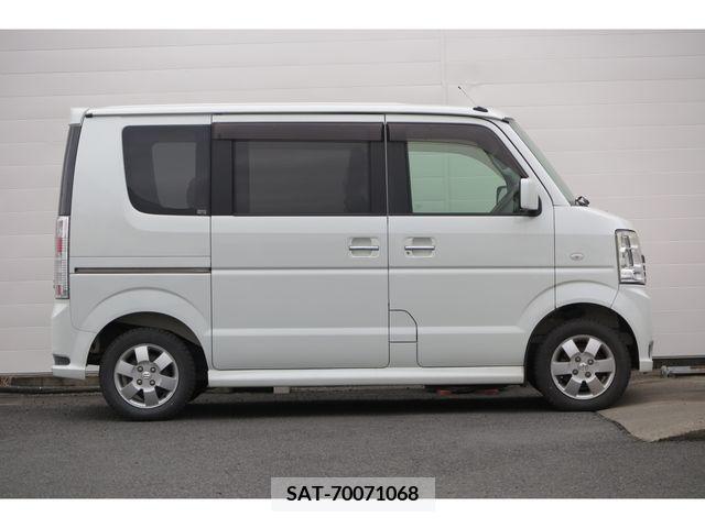 Suzuki EVERY WAGON 2012-06 207858-3