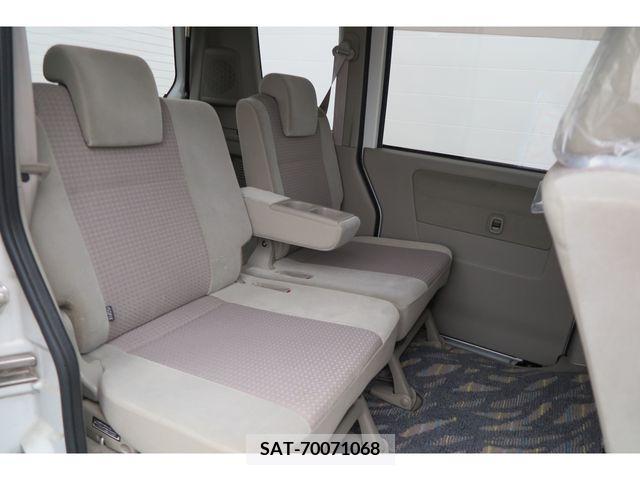 Suzuki EVERY WAGON 2012-06 207858-11