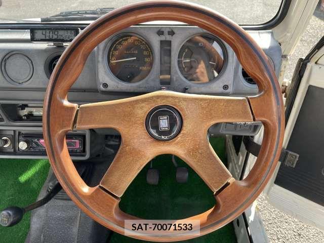 Suzuki JIMNY 1986-01 200755-11