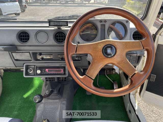 Suzuki JIMNY 1986-01 200755-10