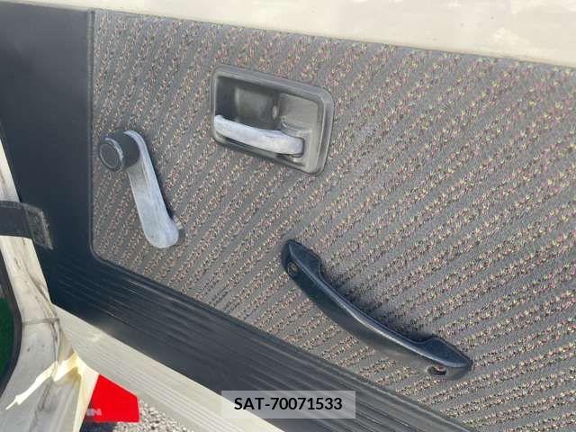 Suzuki JIMNY 1986-01 200755-19