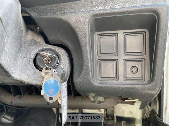 Suzuki JIMNY 1986-01 200755-18