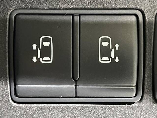 Nissan SERENA 2015-02 17208-5