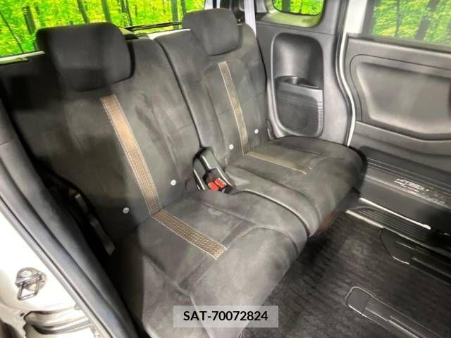 Honda N BOX CUSTOM 2018-11 335265-9