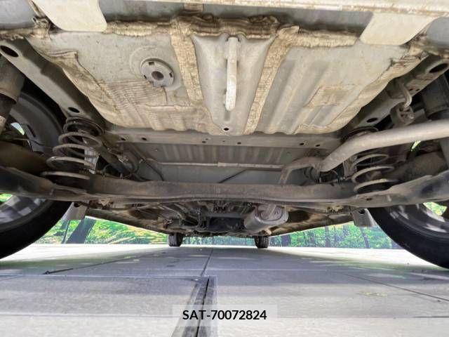 Honda N BOX CUSTOM 2018-11 335265-19