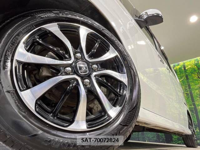 Honda N BOX CUSTOM 2018-11 335265-13