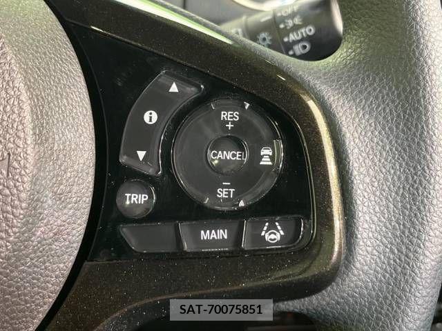 Honda N BOX CUSTOM 2020-06 279203-3