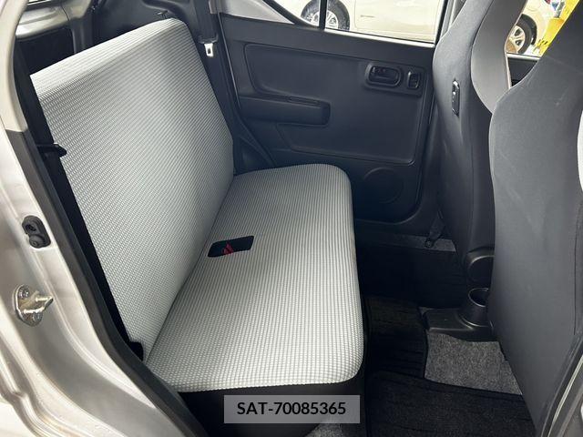 Mazda CAROL 2017-01 227741-12