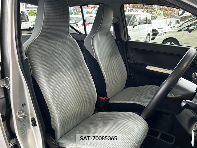 Mazda CAROL 2017-01 227741-11