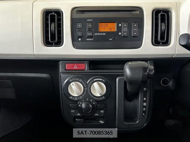 Mazda CAROL 2017-01 227741-15