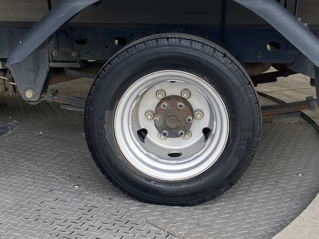 Nissan ATLAS 2015-03 6978-14