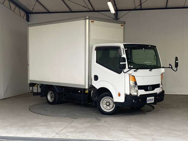 Nissan ATLAS 2015-03 6978-7