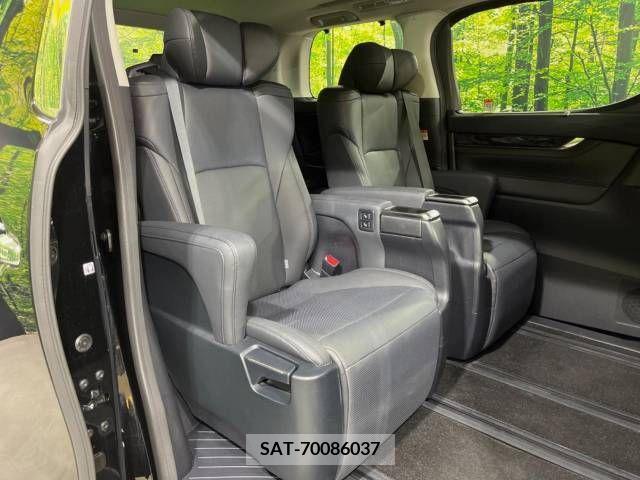 Toyota ALPHARD 2022-12 338613-11
