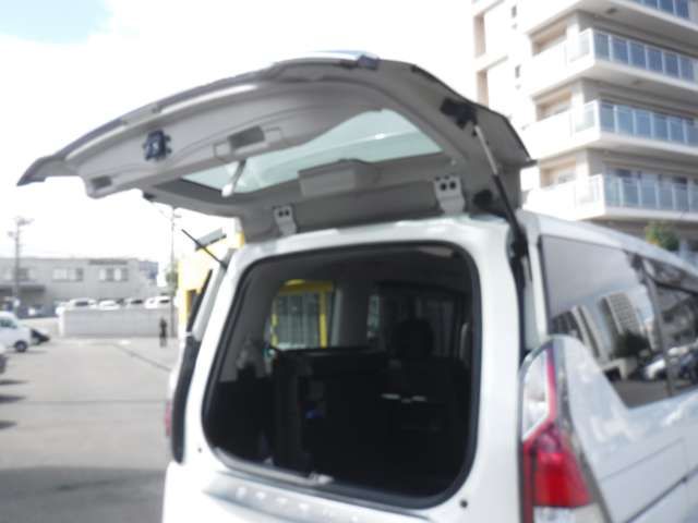 Nissan SERENA 2017-12 7153-15