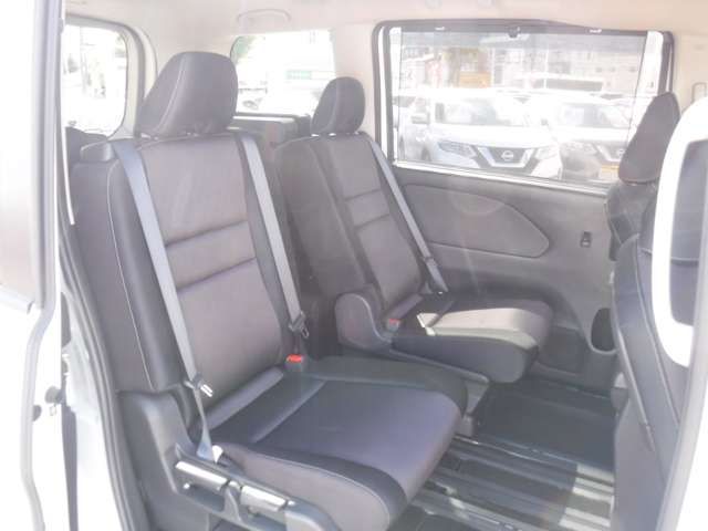 Nissan SERENA 2017-12 7153-13