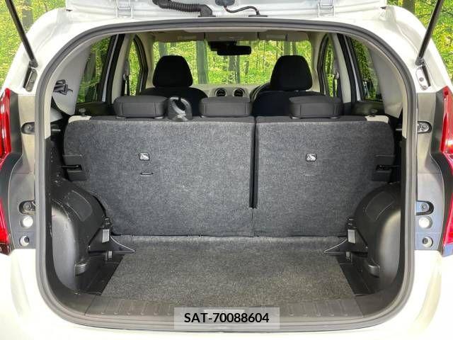 Nissan NOTE 2019-04 302447-10