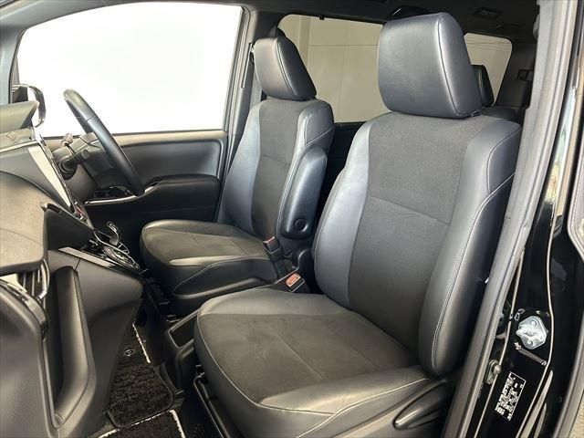 Toyota NOAH 2019-01 187079-22