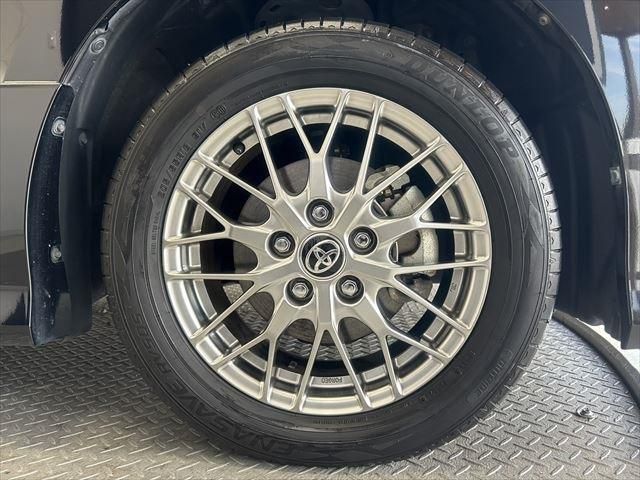 Toyota NOAH 2019-01 187079-14