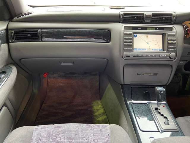 Toyota CROWN SEDAN 2001-01 28696-13