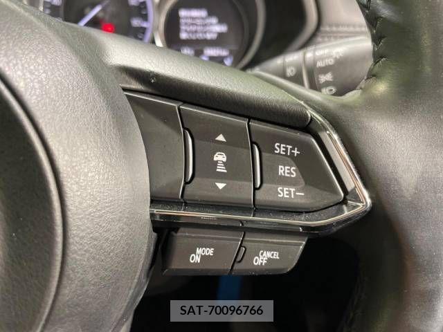 Mazda CX-5 2018-09 308400-4