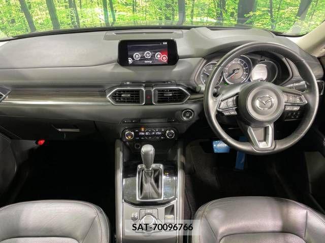 Mazda CX-5 2018-09 308400-1