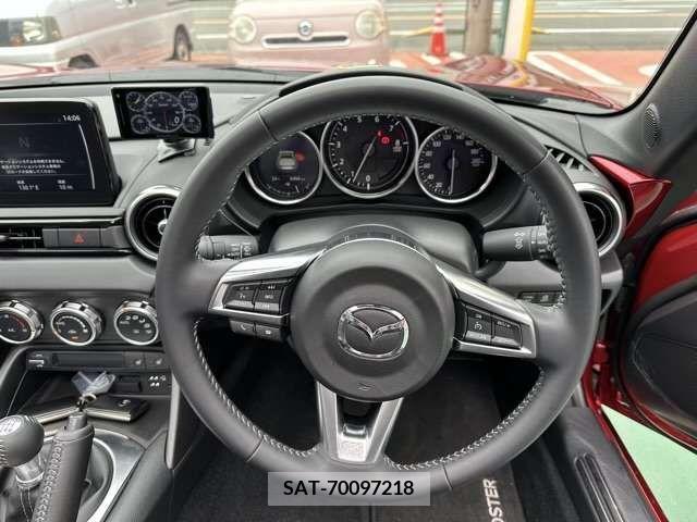 Mazda ROADSTER 2023-01 313870-9