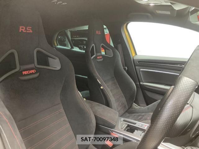 Renault MEGANE 2022-07 221422-3