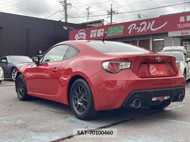 Toyota 86 2012-11 265114-6