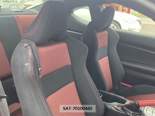 Toyota 86 2012-11 265114-19