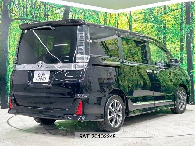 Toyota VOXY 2019-01 321604-18
