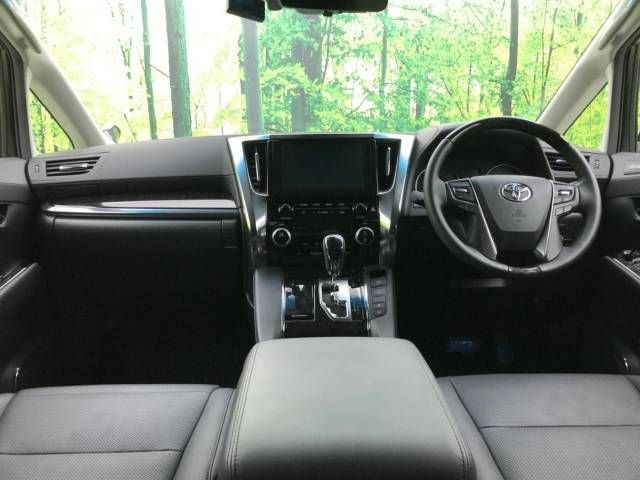 Toyota ALPHARD 2020-10 194326-1