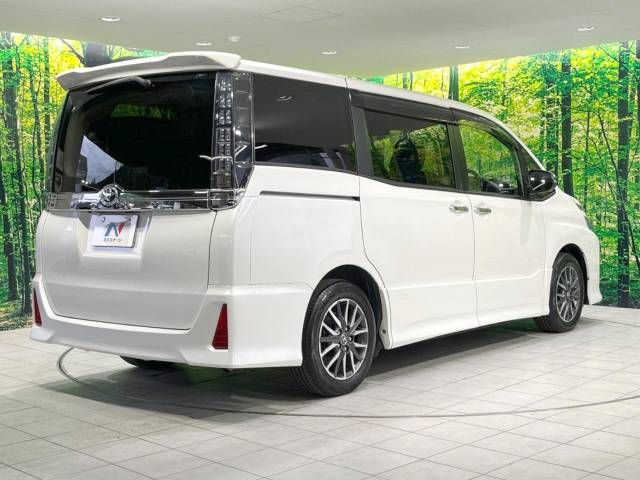 Toyota VOXY 2015-07 18721-18
