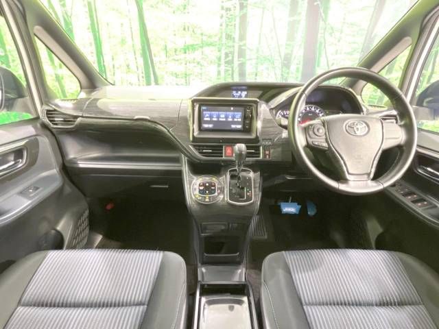 Toyota VOXY 2015-07 18721-1
