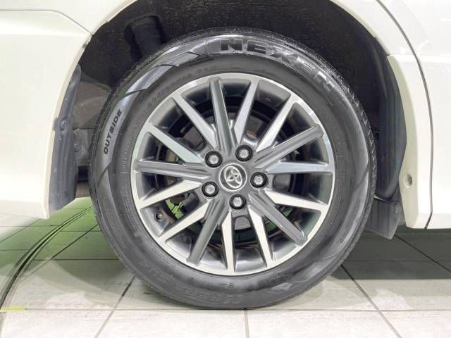 Toyota VOXY 2015-07 18721-14