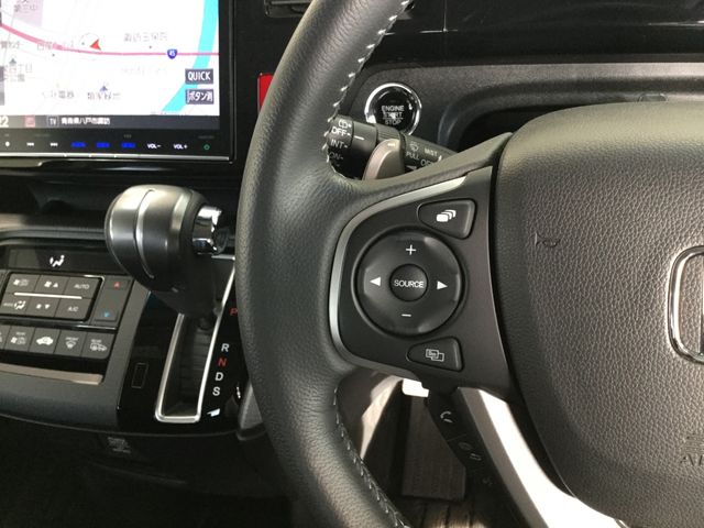 Honda e 2017-11 19928-11