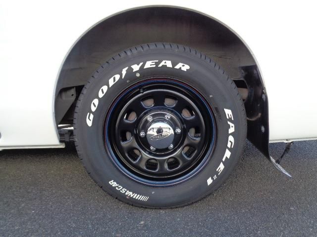 Nissan NV350 Caravan 2017-06 19378-14