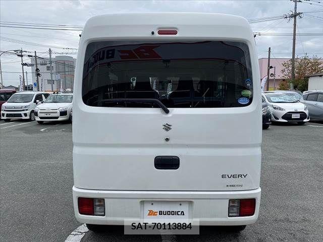 Suzuki EVERY 2018-03 297411-13