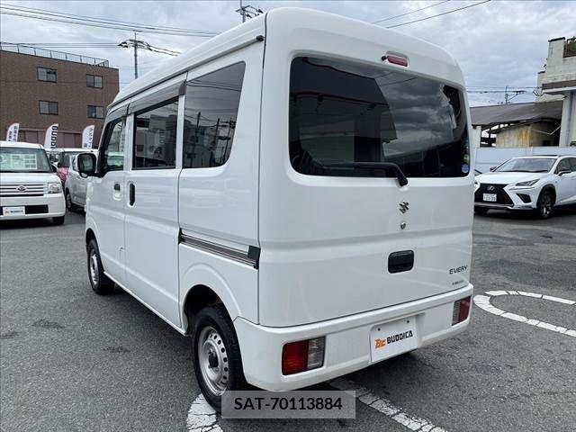 Suzuki EVERY 2018-03 297411-14