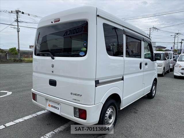 Suzuki EVERY 2018-03 297411-12