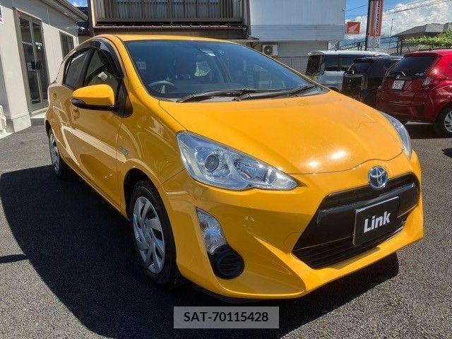 Toyota AQUA 2017-03 260411-3