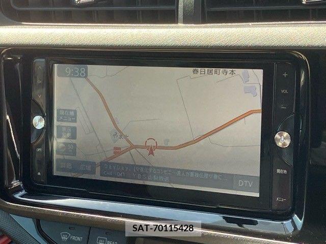 Toyota AQUA 2017-03 260411-17