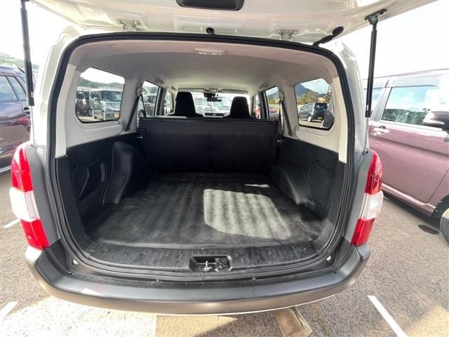 Toyota SUCCEED VAN 2017-10 19377-4