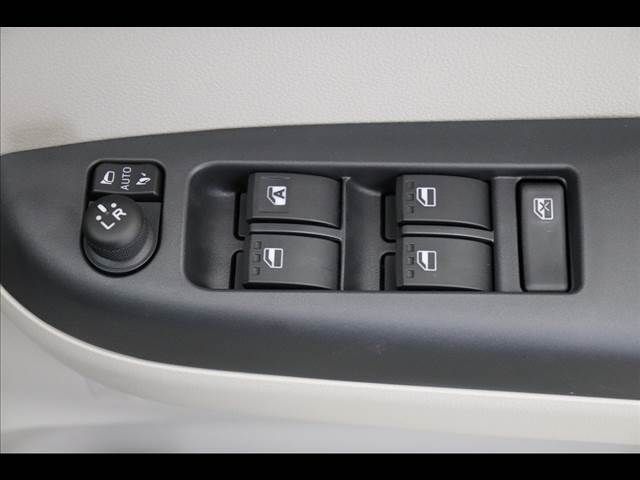Toyota PASSO 2022-12 840-27