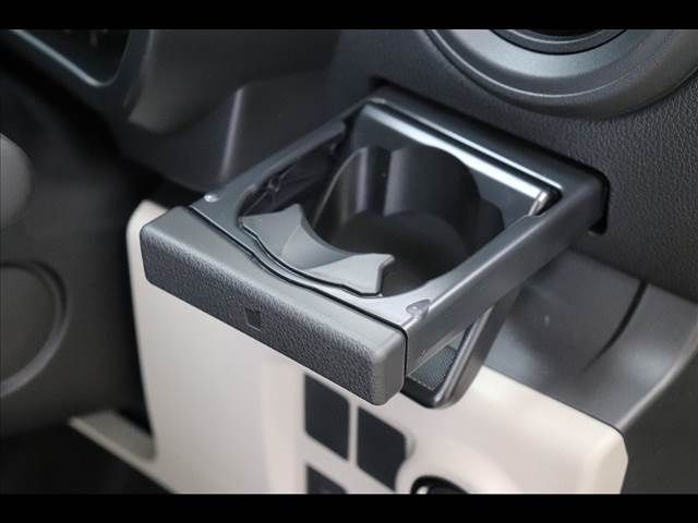 Toyota PASSO 2022-12 840-26