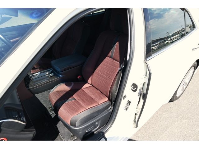 Toyota CROWN SEDAN 2013-10 22510-12