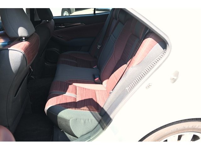 Toyota CROWN SEDAN 2013-10 22510-13