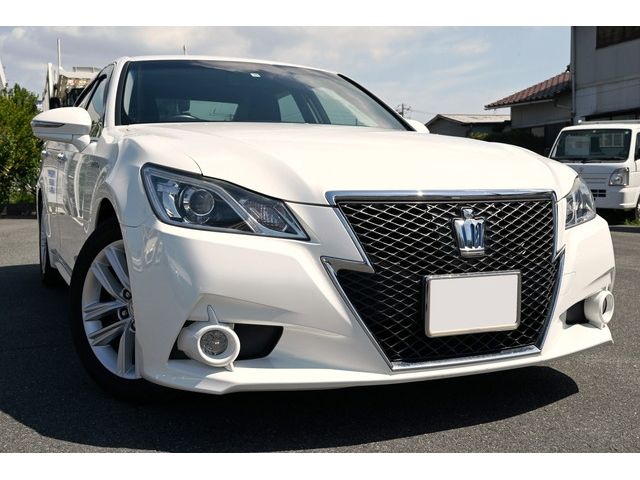 Toyota CROWN SEDAN 2013-10 22510-0