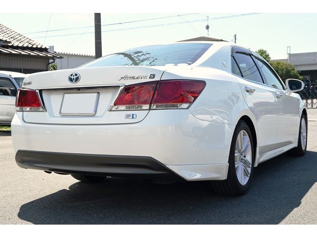Toyota CROWN SEDAN 2013-10 22510-4