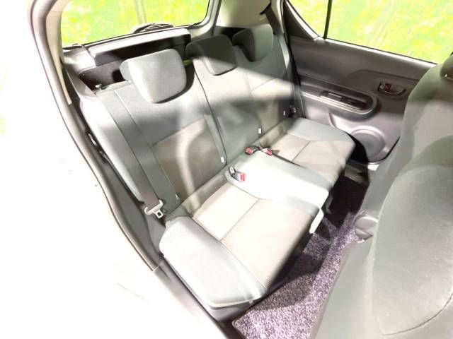 Toyota AQUA 2016-11 190625-9